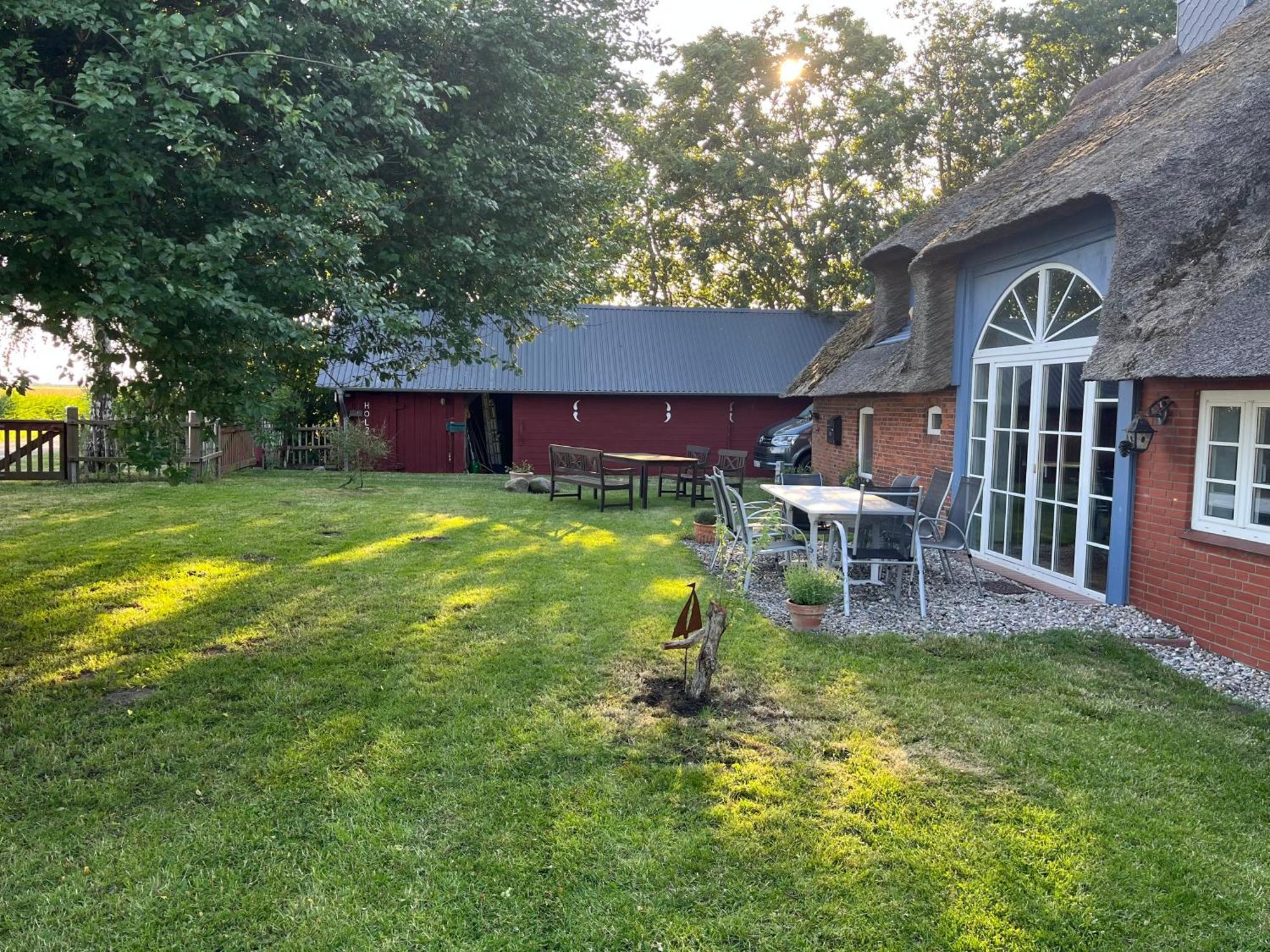 Brunos Haus Villa Emmelsbull-Horsbull Exterior photo